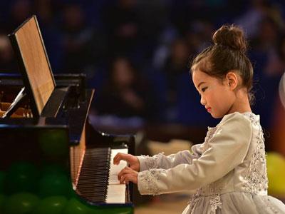 招聘三亚钢琴家教老师